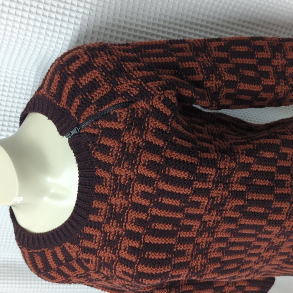 LOFT Sweater - Picture 2 of 6